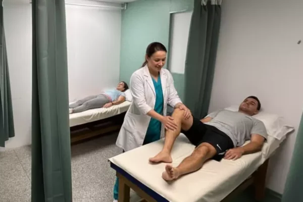 “infiltrație PRP genunchi Brașov”, "consultație ortopedie brasov"